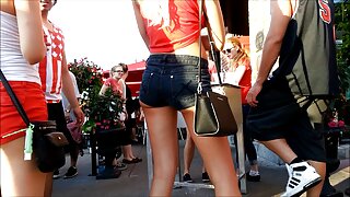 Boobalicious MILF se ...